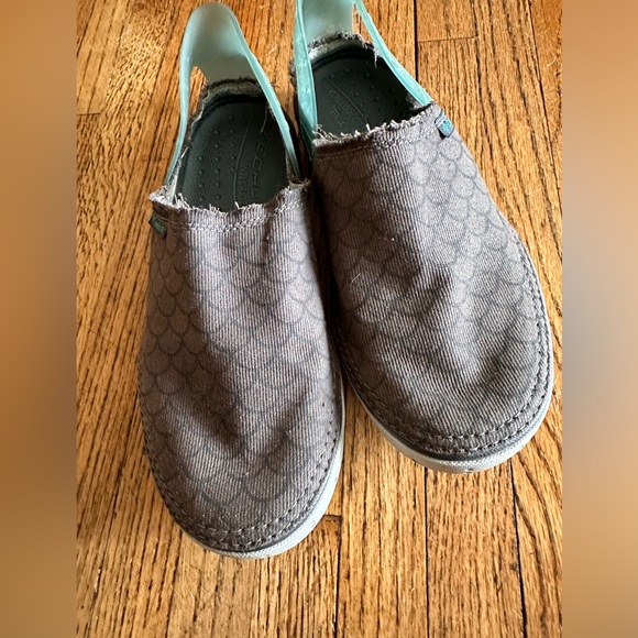 Like new Columbia Spinner amphibious mocs - Picture 3 of 7